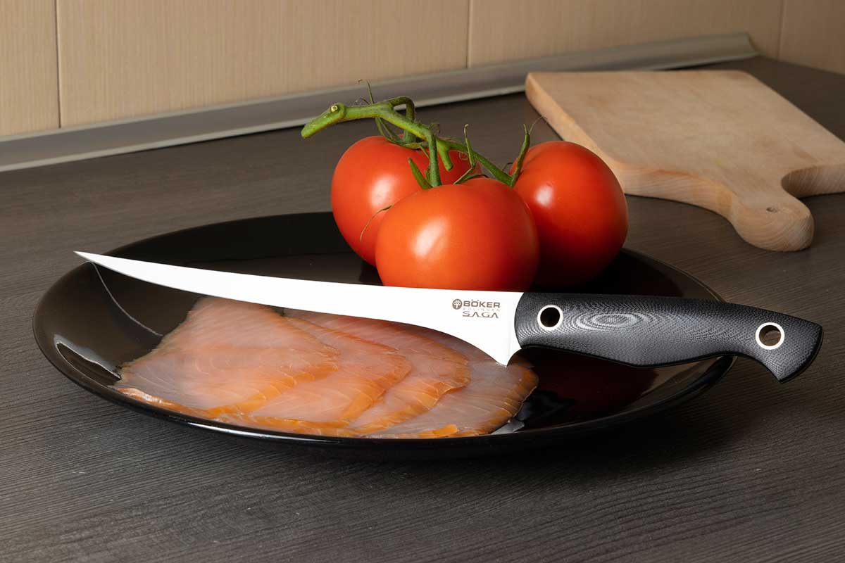 Knifestock BLOG - Come sfilettare correttamente il salmone