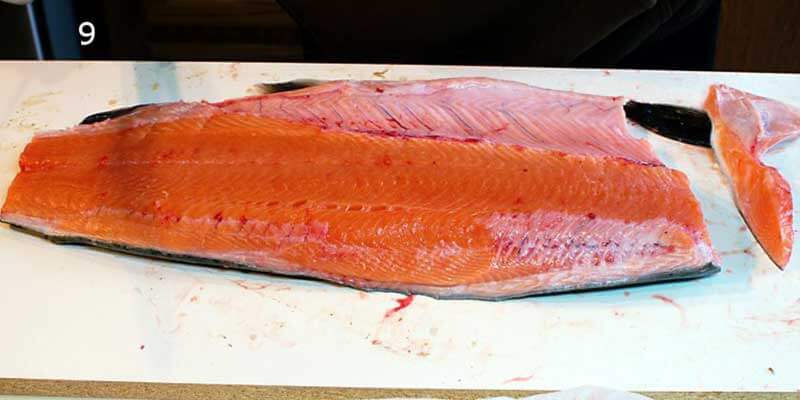 Knifestock BLOG - Come sfilettare correttamente il salmone
