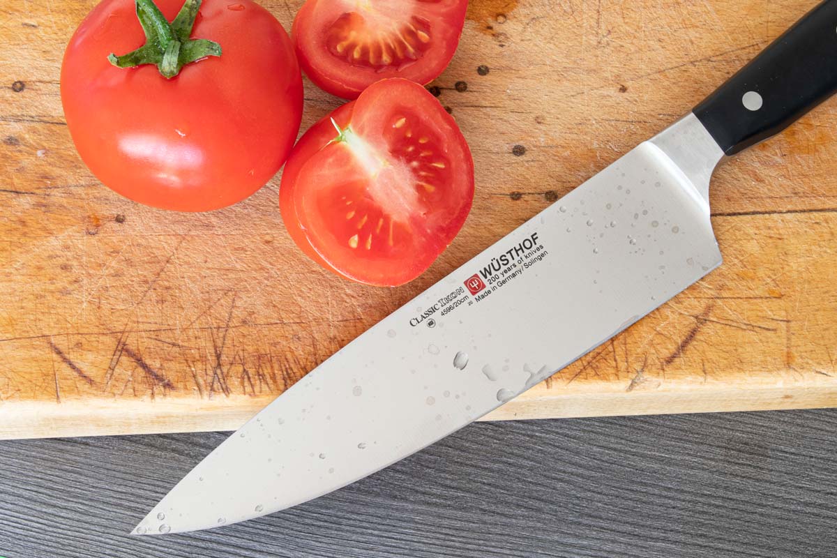 coltello da chef per pomodori